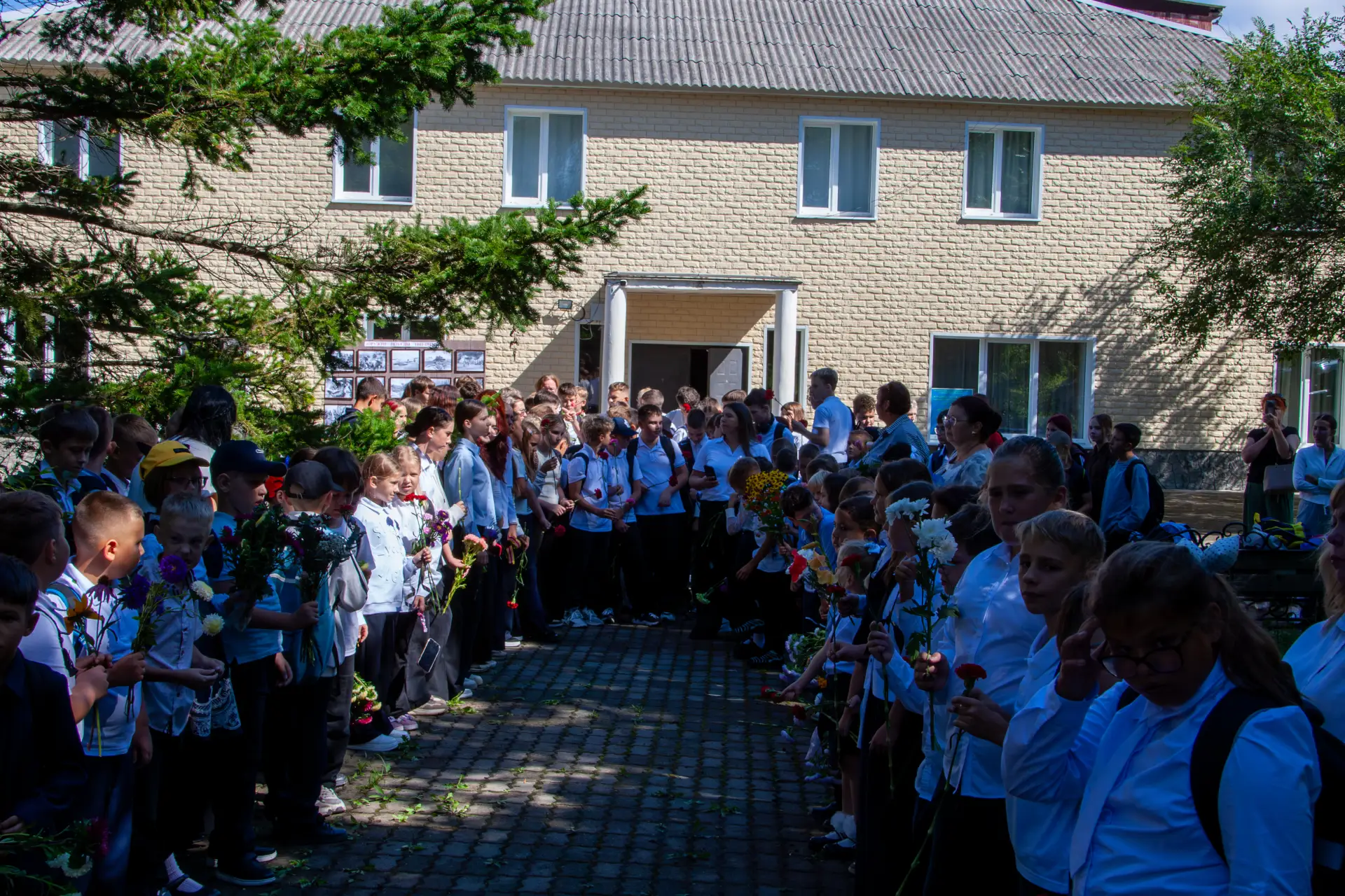 3 сентября, в нашей стране проходят мероприятия приуроченные к Дню окончания Второй мир...