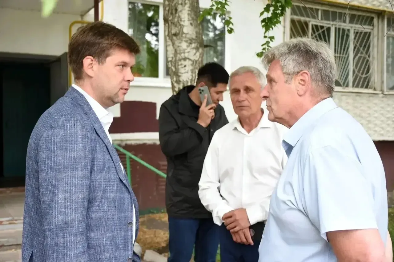 🔻Глава Оренбурга рассказал о ходе ремонта в поврежденном доме на Волгоградской    #Про_Общество    Г