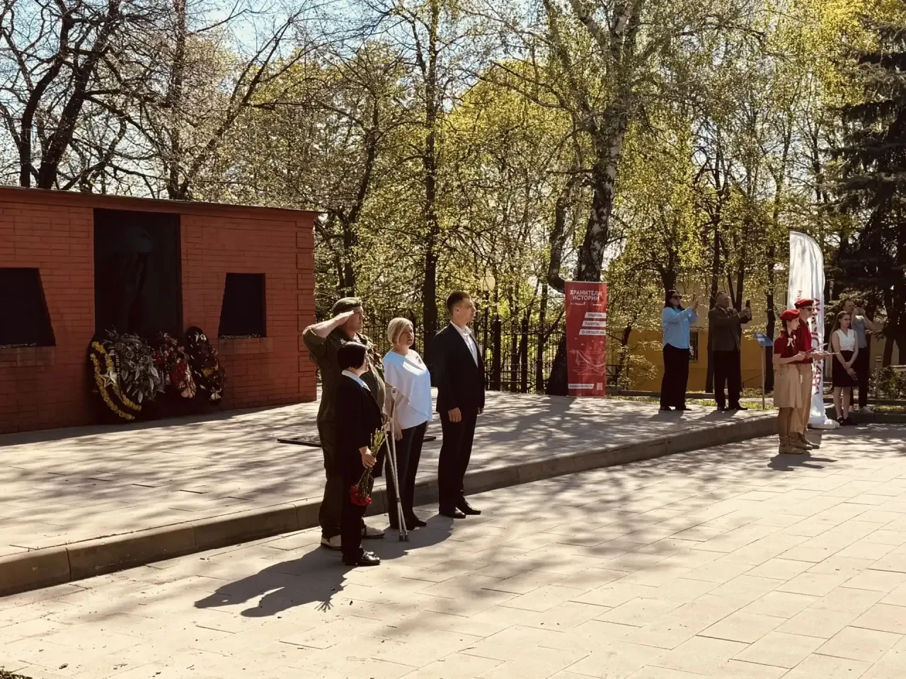 Сегодня Старый Оскол стал эпицентром глубокого уважения и живой памяти, приняв у себя региональный с