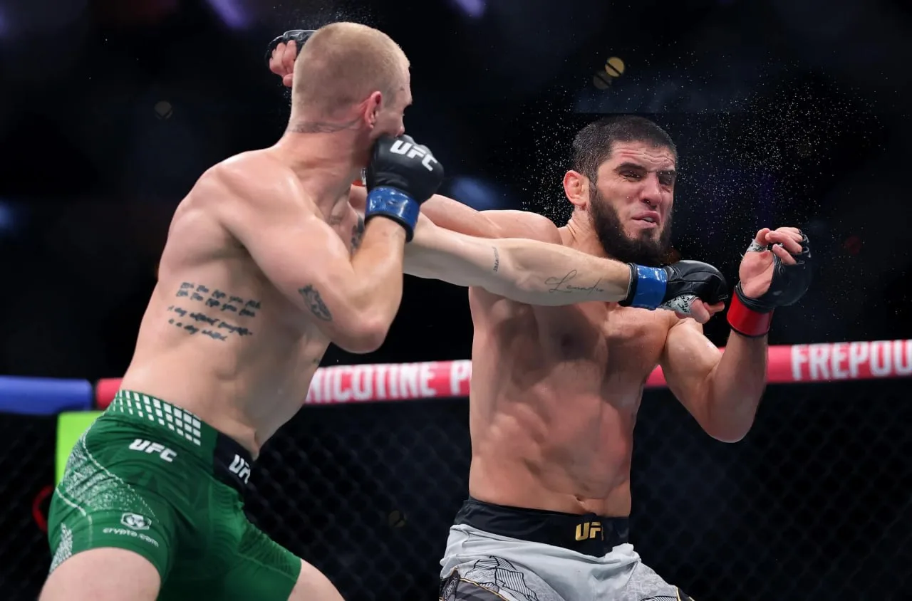 Результаты турнира UFC 330