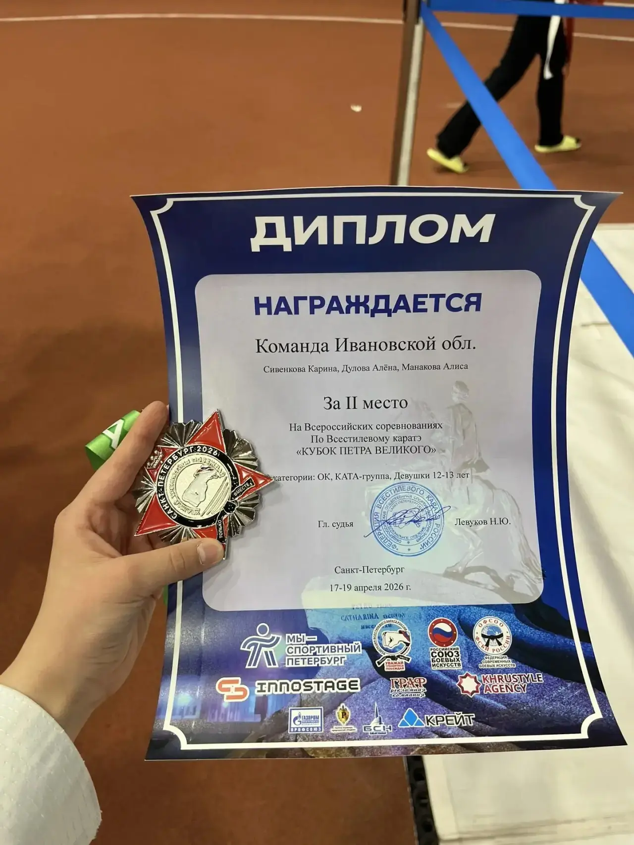 Талантливые дети — талантливы во всём! ✨  Помните проникновенные чтения стихов о Великой Отечественн
