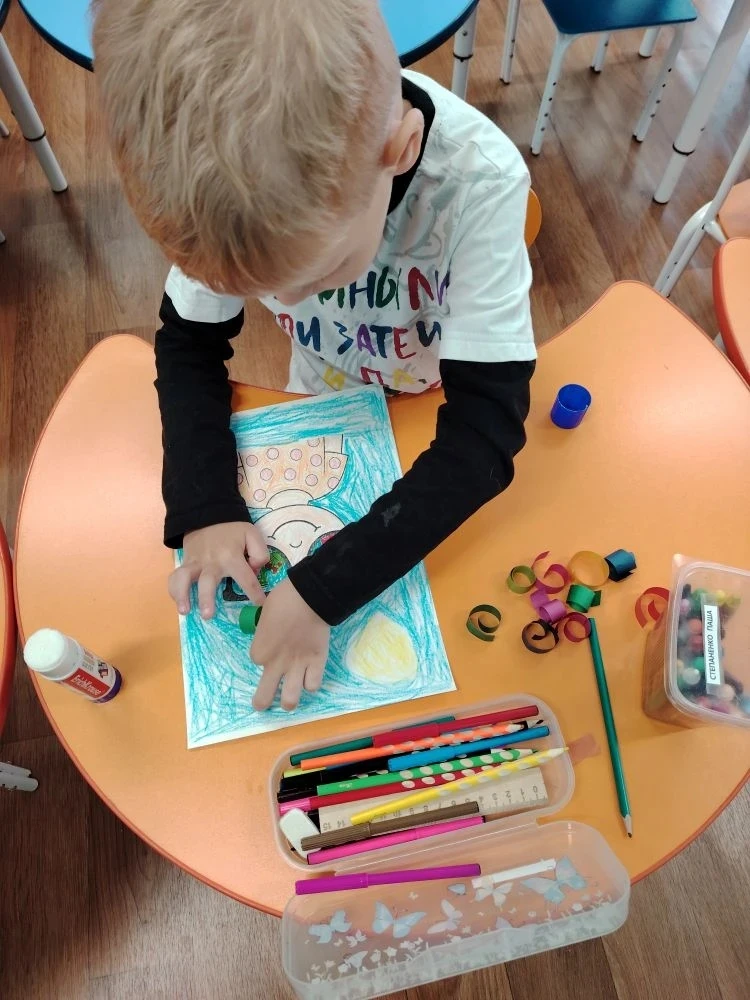 ✂️🎨 Двойная порция творчества в 11-й группе!