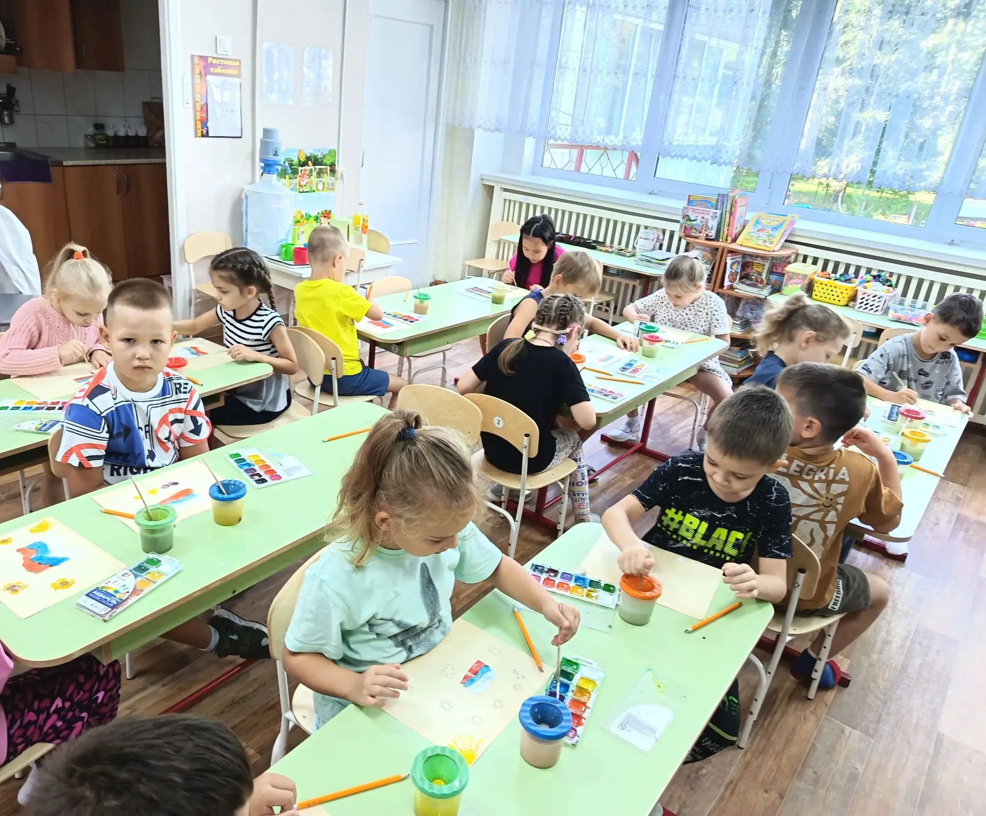 🏠🇷🇺🇷🇺🇷🇺 Флаг напоминает нам о нашей истории и единстве. Его можно увидеть на гос...