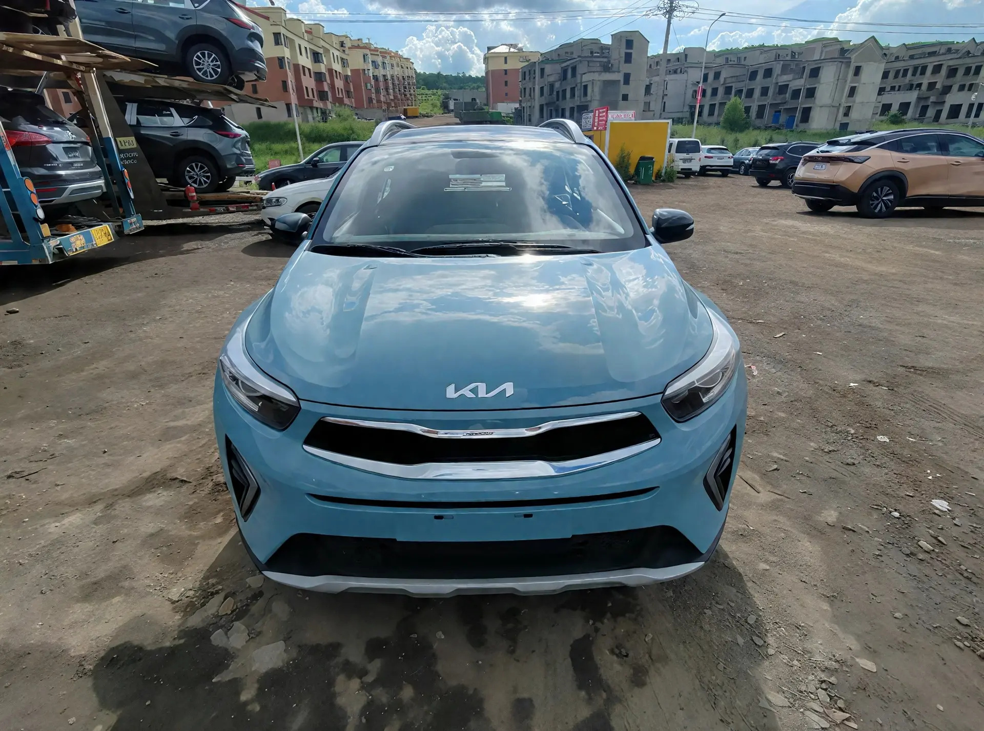 🇨🇳 Новый автомобиль из Китая — Kia KX1 2025 года

1,4 л (100 л.с.), вариатор (CVT), передний приво