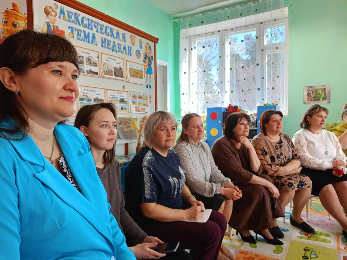 На базе нашего сада прошло РМО воспитателей старшего дошкольного возраста Камбарского района. Соврем