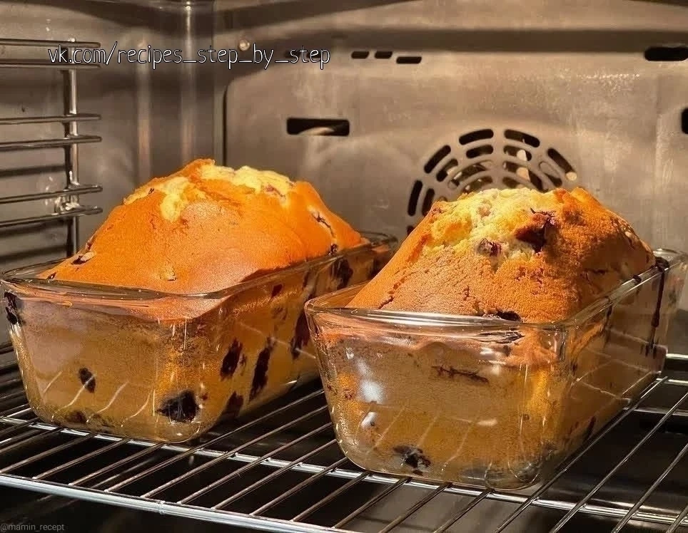 КЕКС со смородиной 😋
⠀
Лучшие рецепты
🍕 Ищите простые рецепты с фото? Рекомендуем подписаться

😋