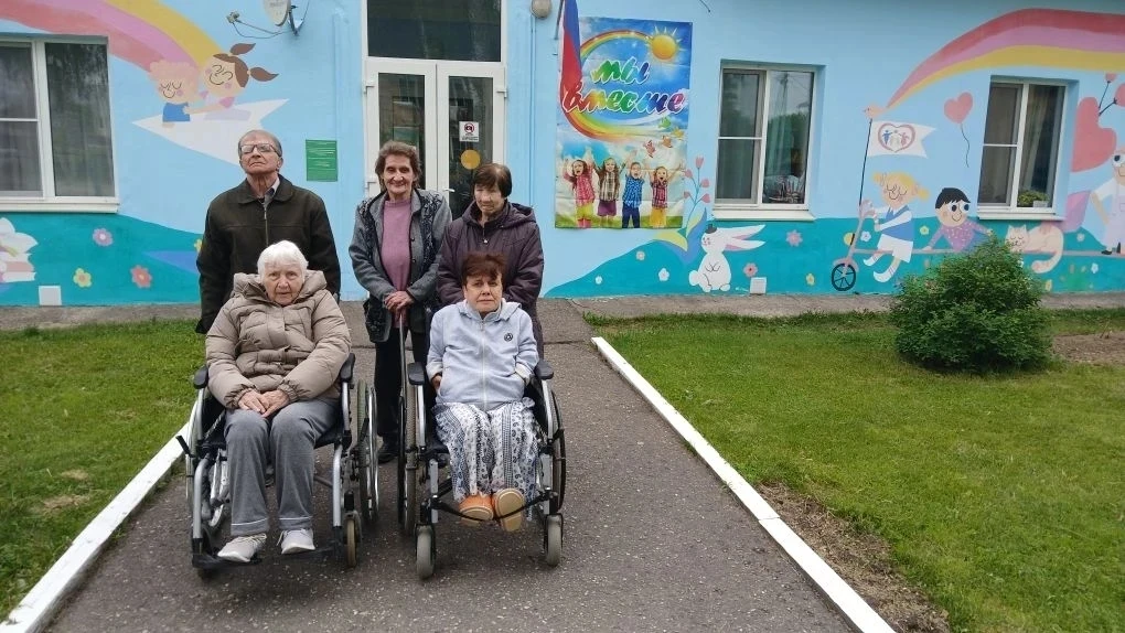 ⚡1 июня, в День защиты детей, проживающие стационарного отделения навестили воспитанник...