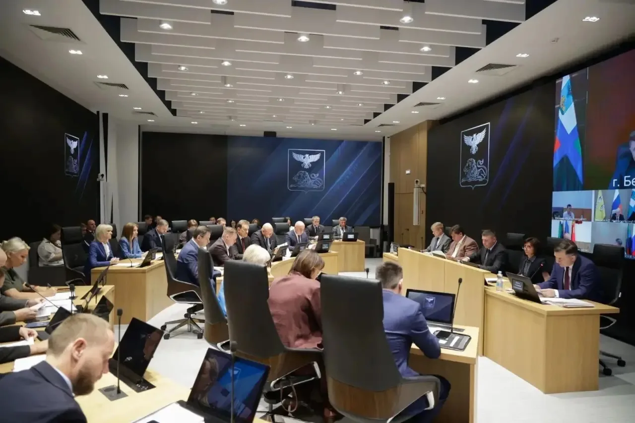 Александр Шуваев рассказал о новой мере поддержки для семей с детьми в Белгородской обл...