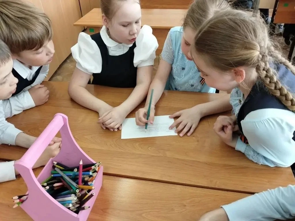 ✍🏻В рамках недели русского языка и литературы ребята из 7 «В» класса организовали и провели интеллек