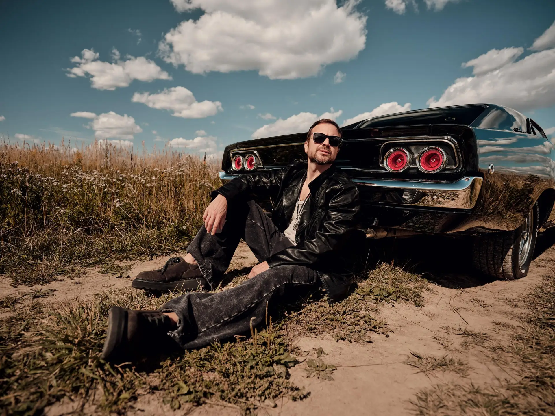 «В 32 года я купил Dodge Charger — мальчишеская мечта сбылась»: Алексей Чадов о любимой...