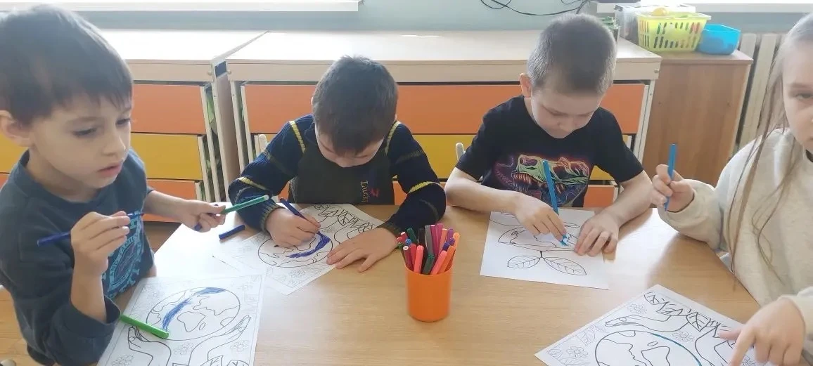 Воспитанники логопедической группы дошкольного уровня МБОУ «Лицей № 57» (воспитатели: Балалаева Н.Н.