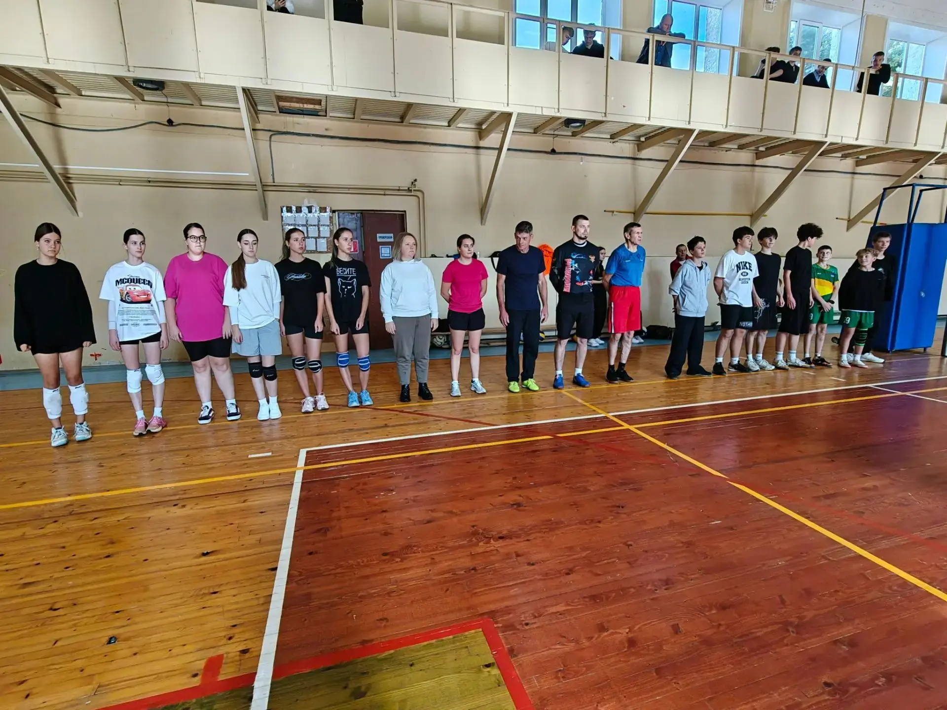 🏐 Спорт, традиции и дружба: как прошёл праздничный волейбольный матч