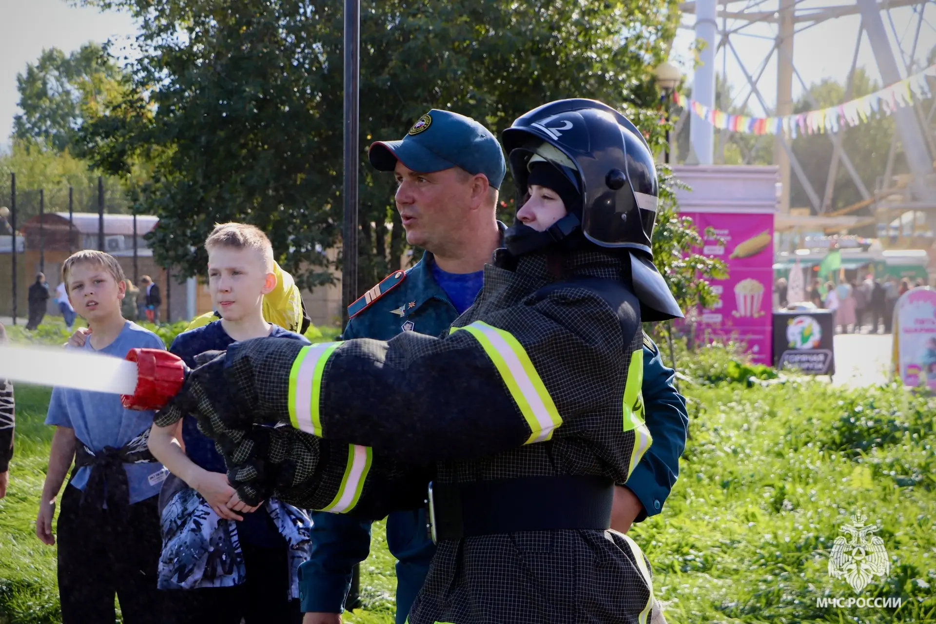 👩🏻‍🚒 Мы первыми приходим на помощь