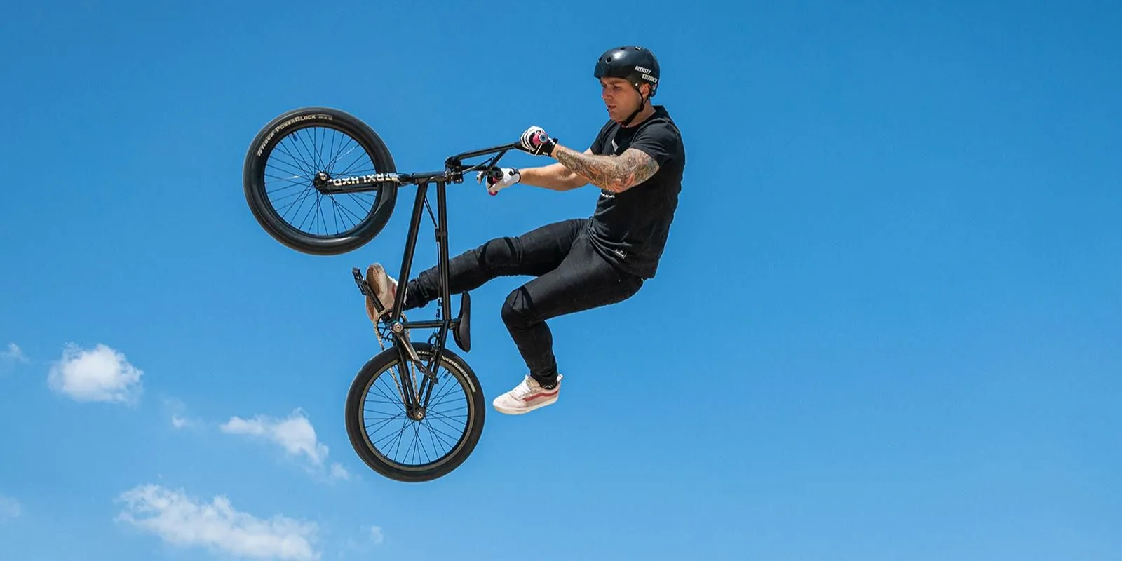🎶 Музыка, BMX и самокаты: 30 августа парк «Яуза» станет площадкой для любителей улично...