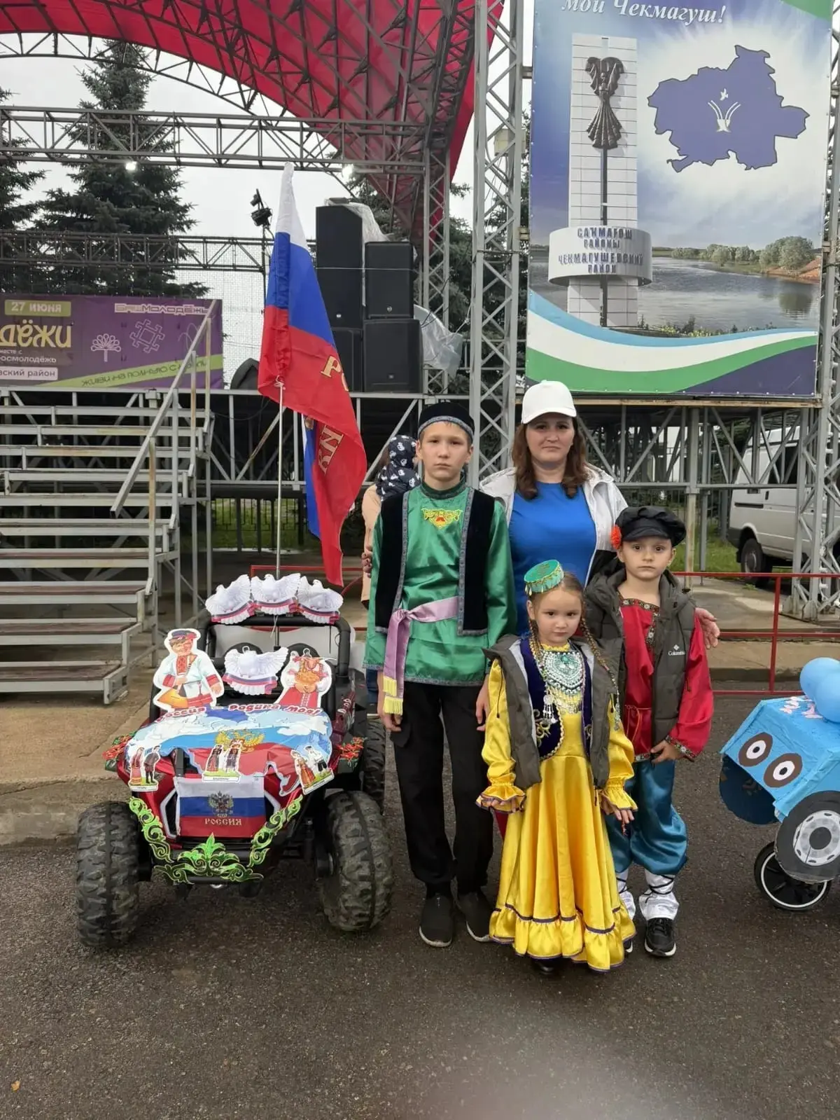 🔥На районном параде детского автотранспорта участники представляли свои оригинально оф...