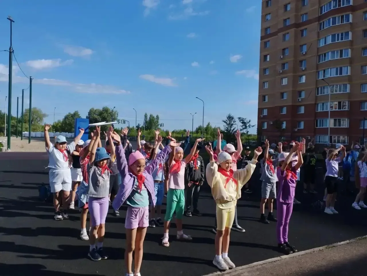 Вот и подошла к концу смена в лагере «Город мастеров»! ✨
Сегодняшний день был насыщенным и эмоционал