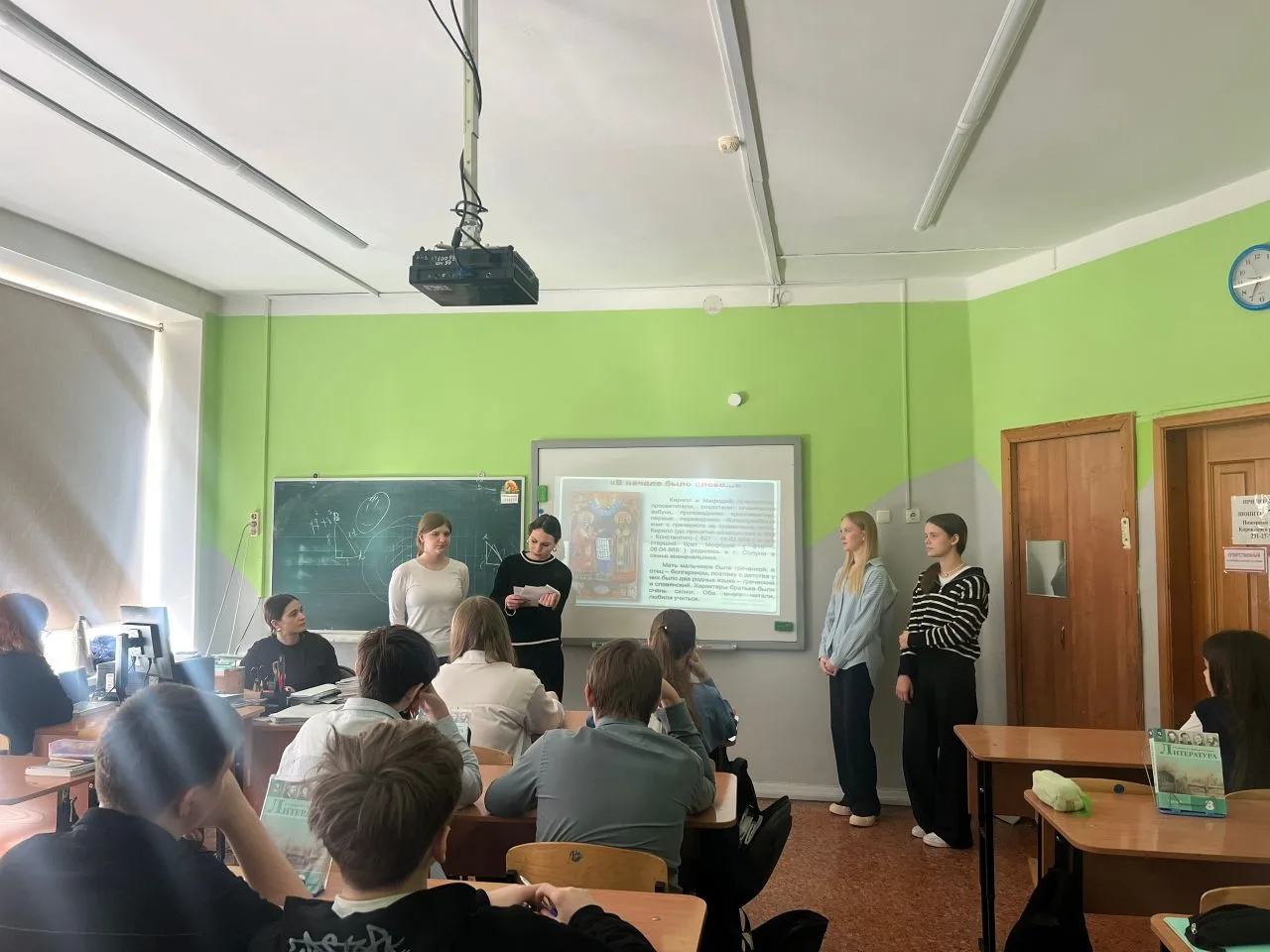 Родной язык — душа народа 📚  В Международный день родного языка в нашей школе было шумно, весело и н