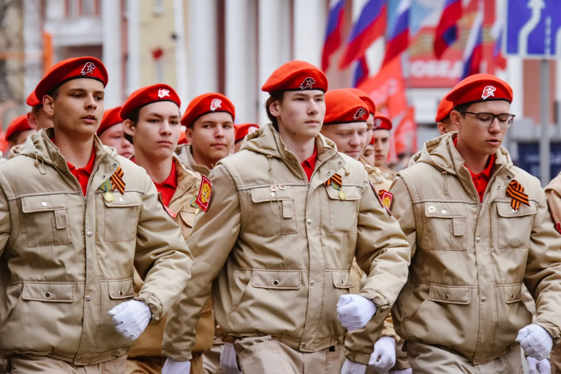 ПАРАД ПОБЕДЫ - ЧЕСТЬ И ГОРДОСТЬ ЛИЦЕЯ!