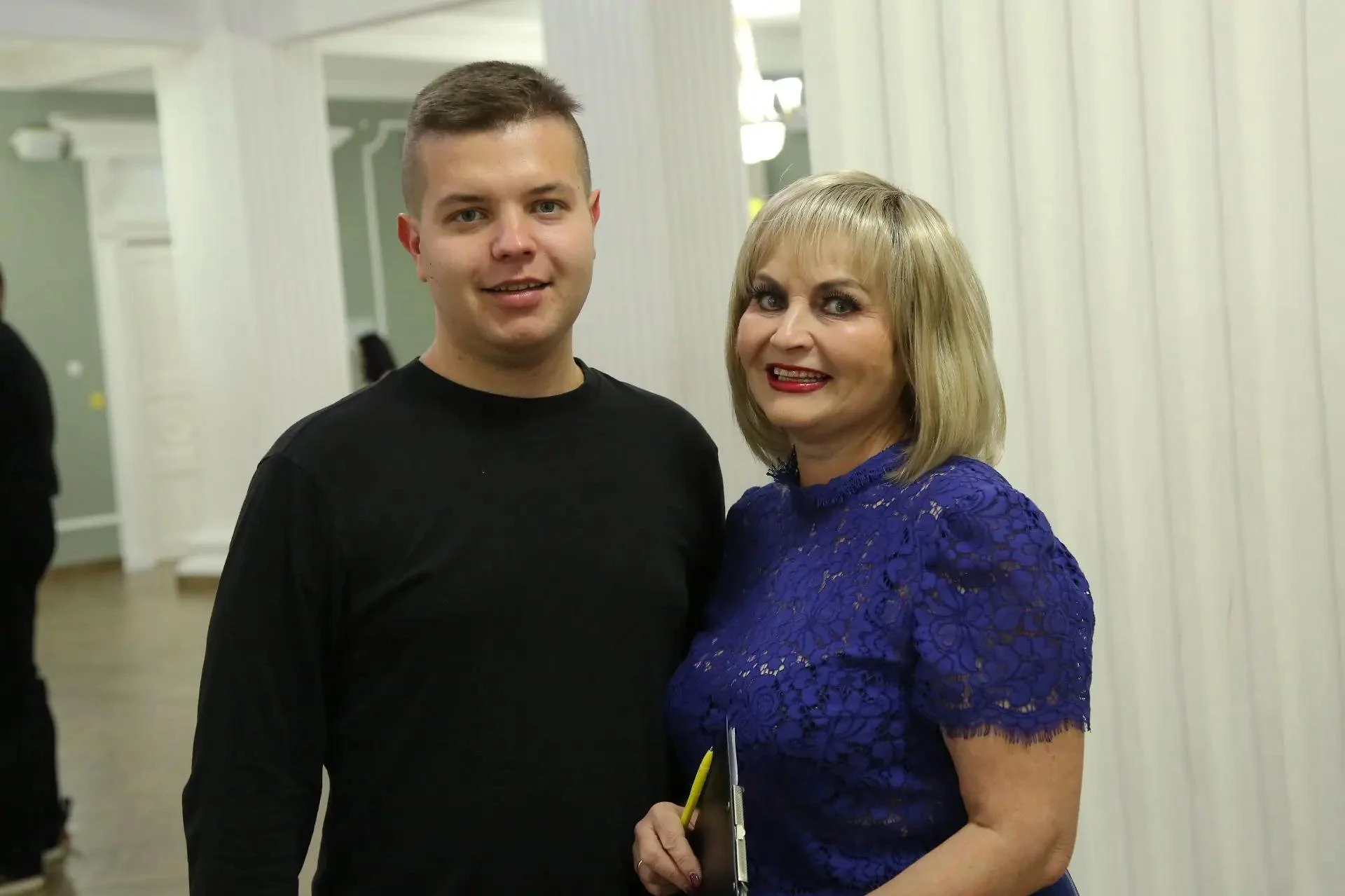 Поздравляю с днем учителя своего самого главного педагога! (На фотке я с ним)
