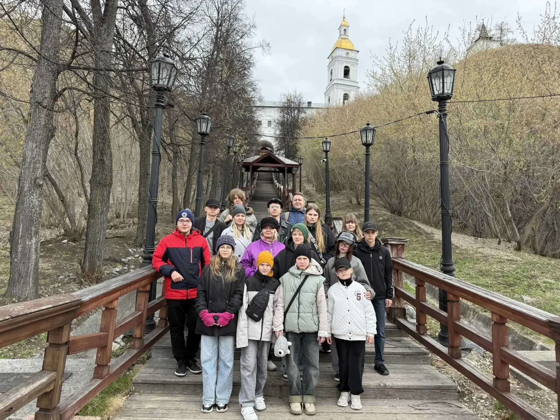 ЭКСКУРСИИ В #МАОУСОШ222 ✅  На днях наши ребята отправились в уникальную образовательную поездку, кот