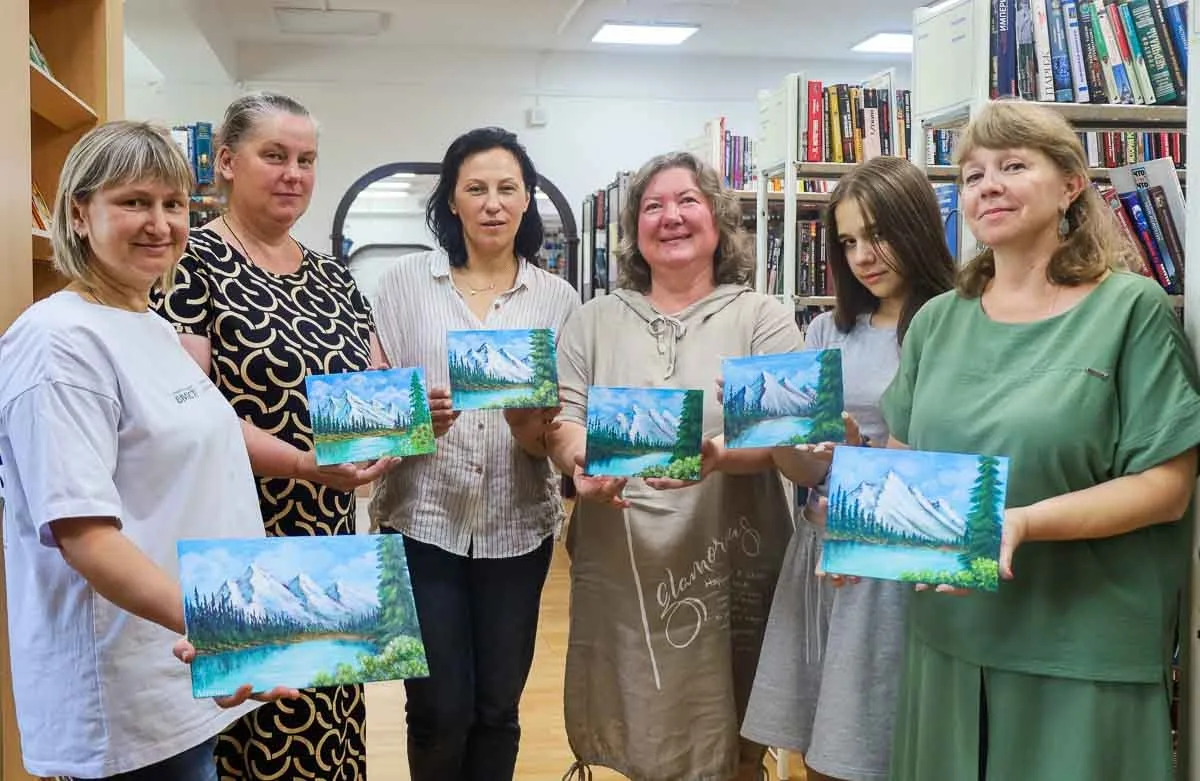 🖌Горный пейзаж акрилом рисовали участники мастер-класса Нины Носовой. Очередная творче...