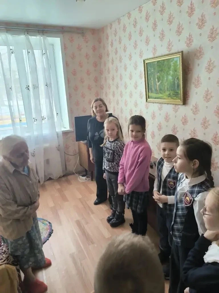 🖐️🫶Орлёнок - доброволец🫶🖐️ Наши «Орлята России» со своими классными руководителями реализуют трек "О