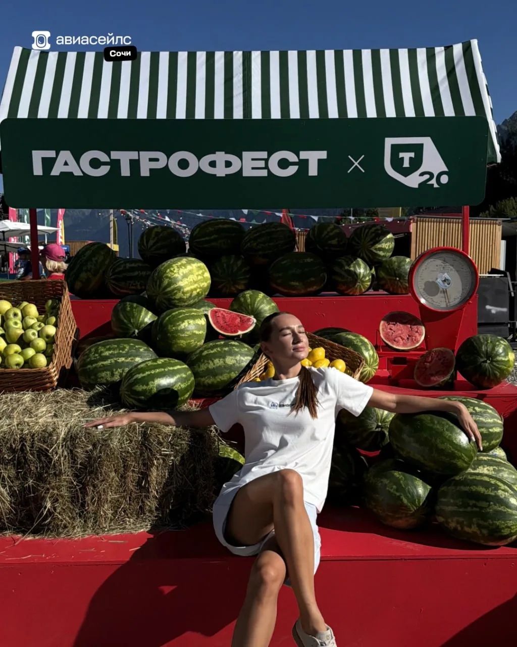 Невыносимые условия труда сммщиков Авиасейлс Сочи можно наблюдать сегодня на «Розе Хутор»!