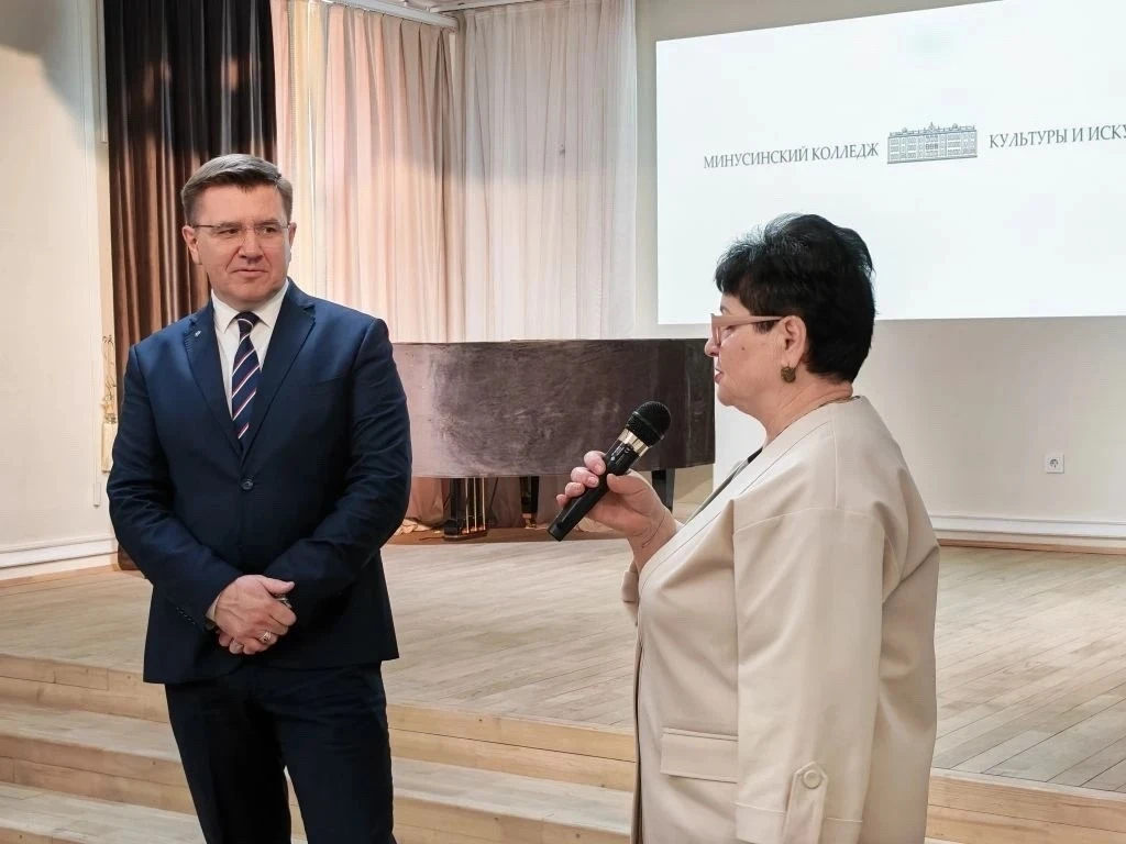 КемГИК и Минусинский колледж культуры и искусства подписали новый договор в честь 25-летия сотруднич