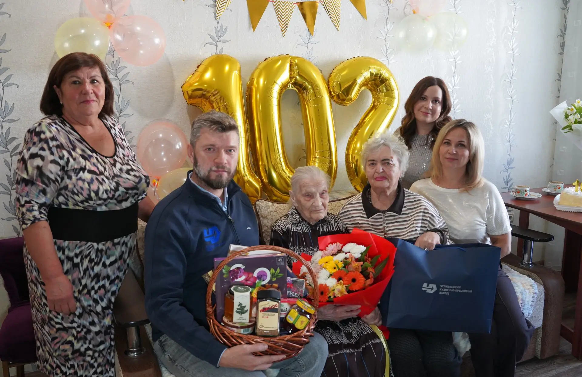 102-й день рождения сегодня отмечает ветеран ЧКПЗ Анастасия Никифоровна Райдер.