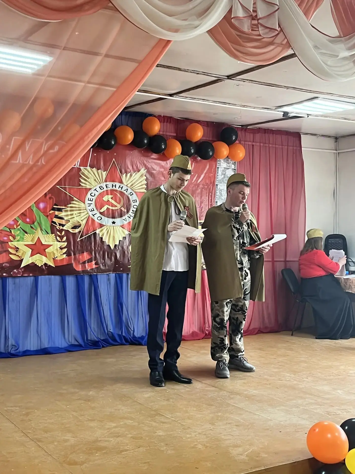 🎖️ 8 мая в нашем Сельском доме культуры посёлка Камышет со вместно с педагогами и учен...