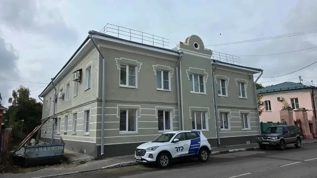 В многоквартирном доме №15 на Красногвардейской улице в Коломне продолжается капитальны...
