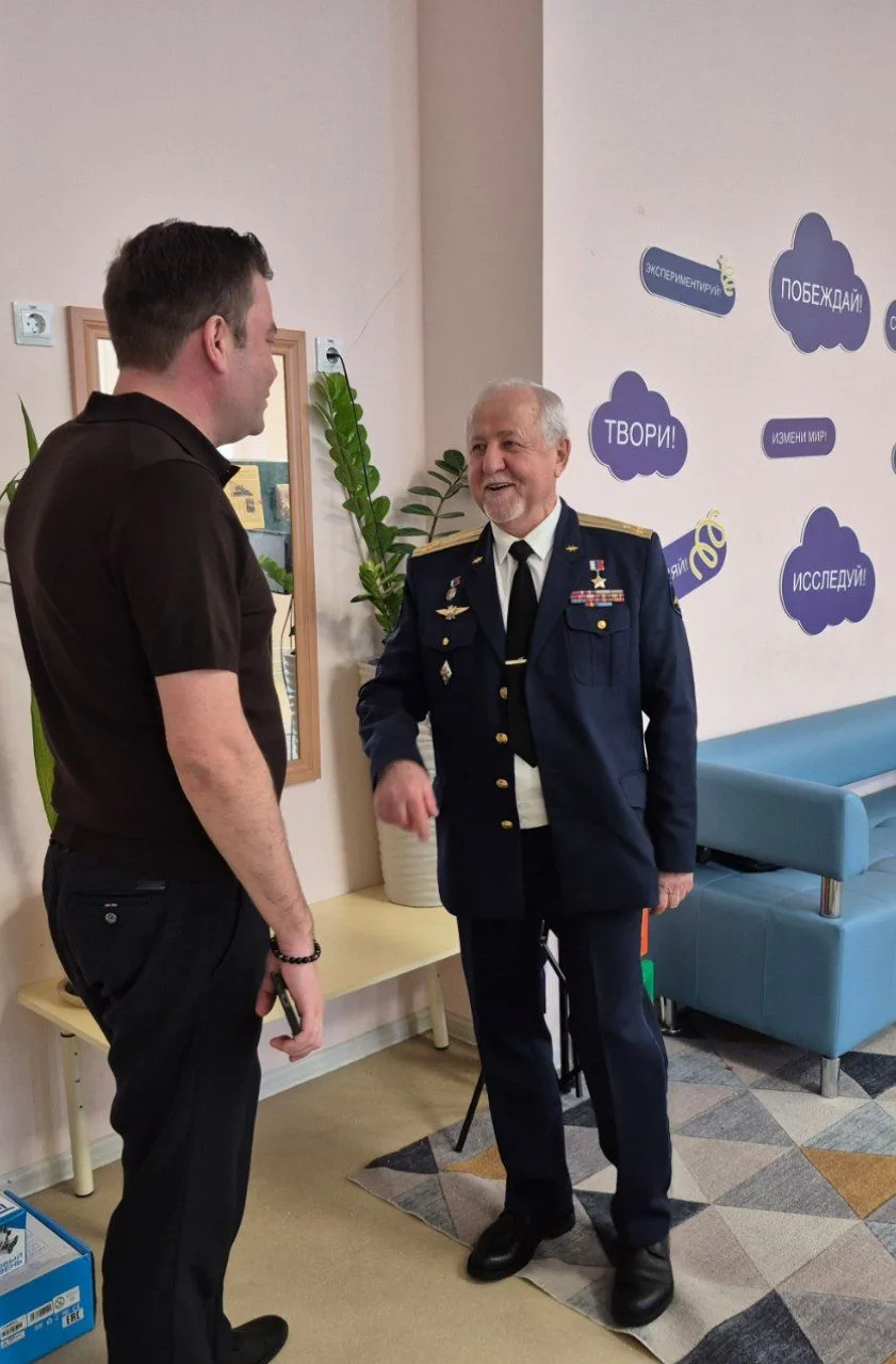 В  Опалиховской гимназии для учащихся старшего и среднего звена прошел Урок Мужества.   Почетный гос