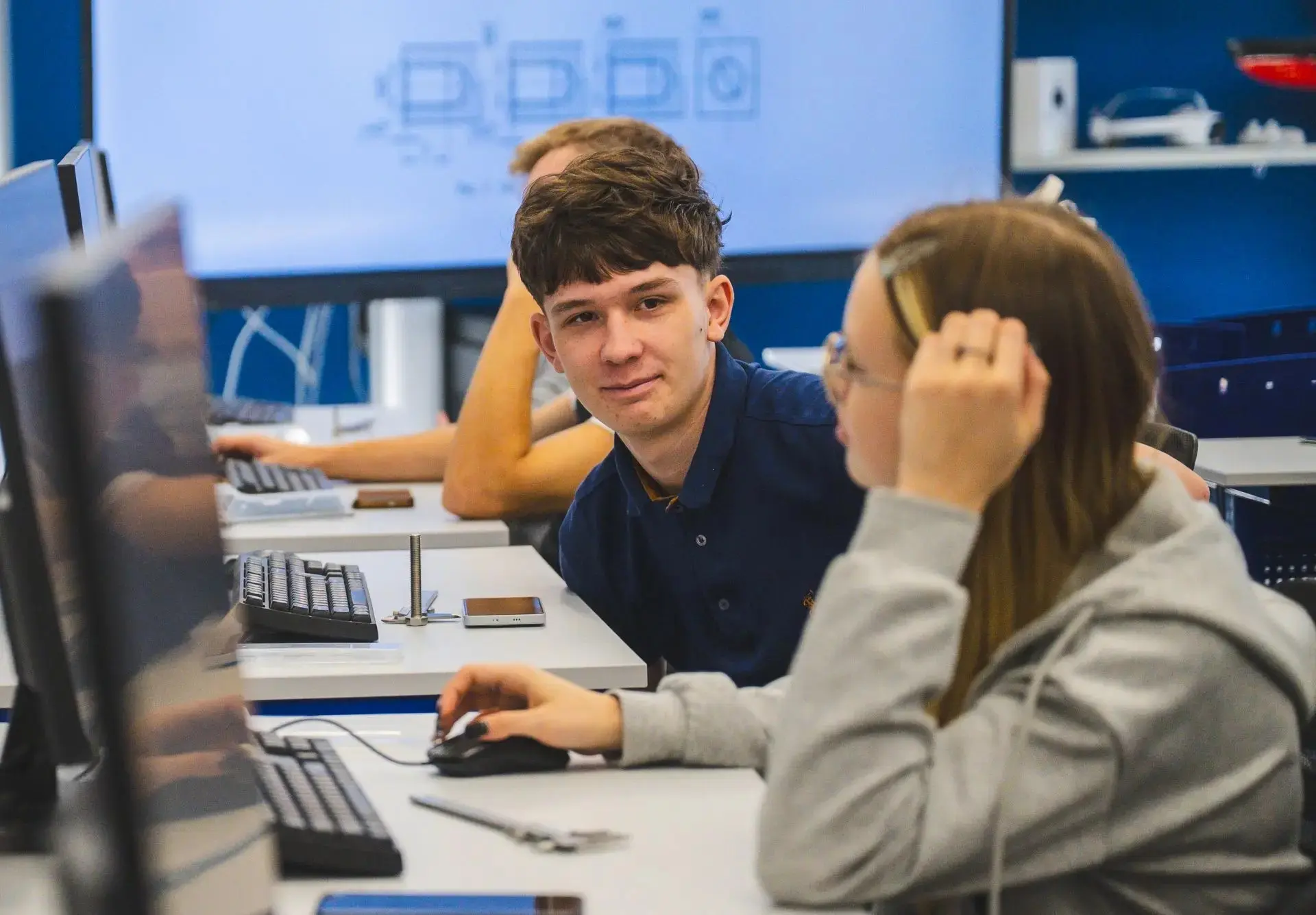 🏫 Мурманская область - в ТОП-10 лидеров России по обновлению образовательной инфрастру...