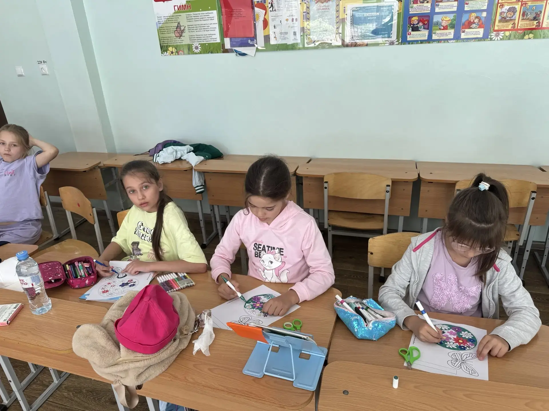 📆 Сегодня в школьном оздоровительном лагере «Цветик-семицветик» стартовала вторая смена, и наш 2 от
