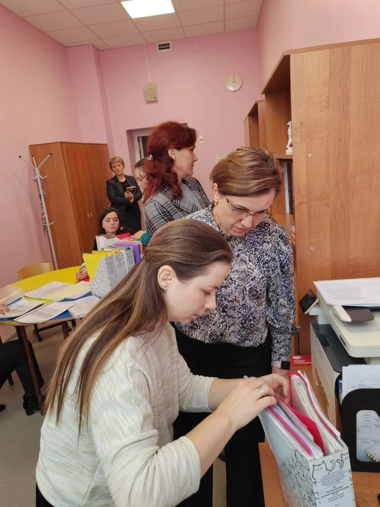 🙌 Сотрудники ИРО оказывают методпомощь по созданию условий для обучающихся с ОВЗ   Специалисты ИРО с