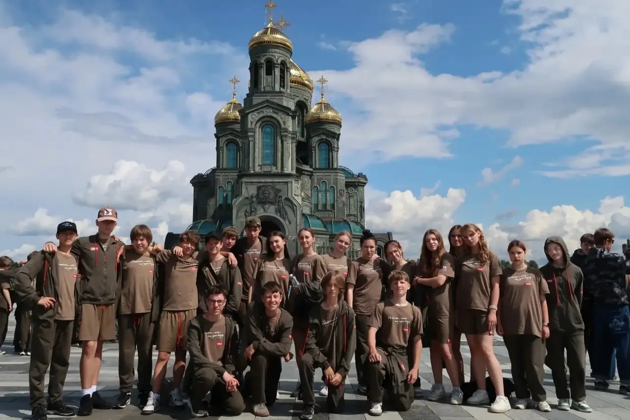 🌟ВОСПИТАНИЕ ПАТРИОТИЗМА 

🏕️Девятиклассник Степан Еременко и восьмиклассник Александр Киричков про