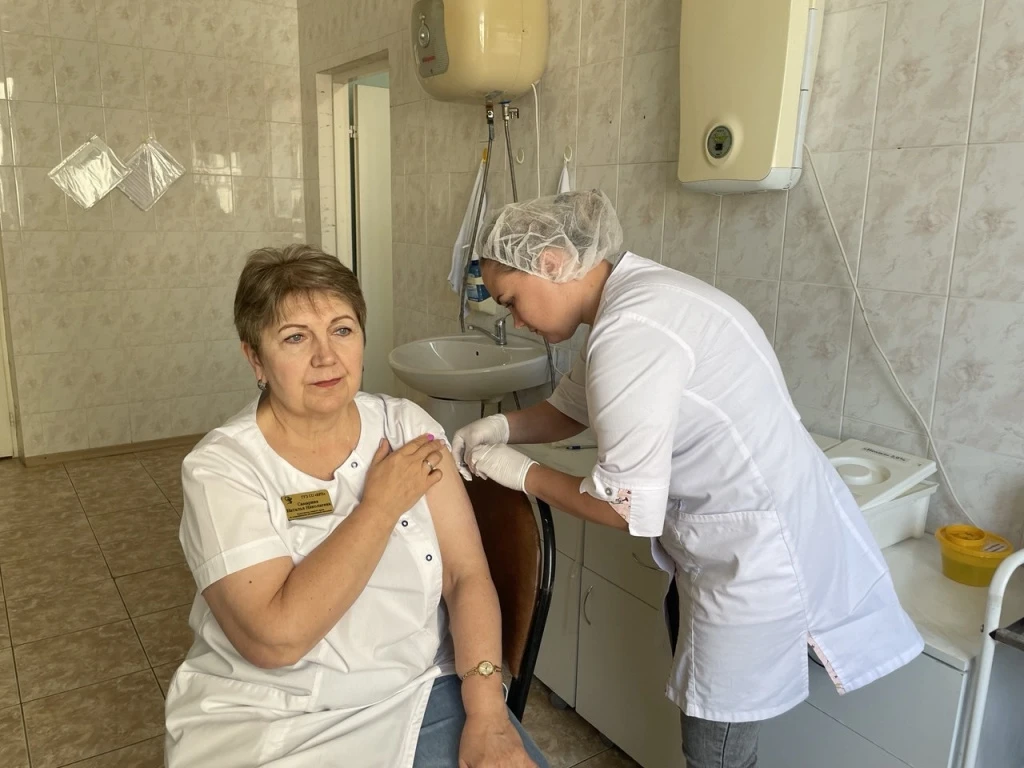 Рост простуд в Балаково опередил календарь, а прививок всё нет