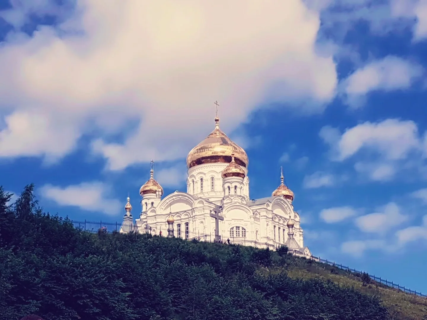 С Днём Веры, Надежды, Любви и матери их Софии! 🕊️