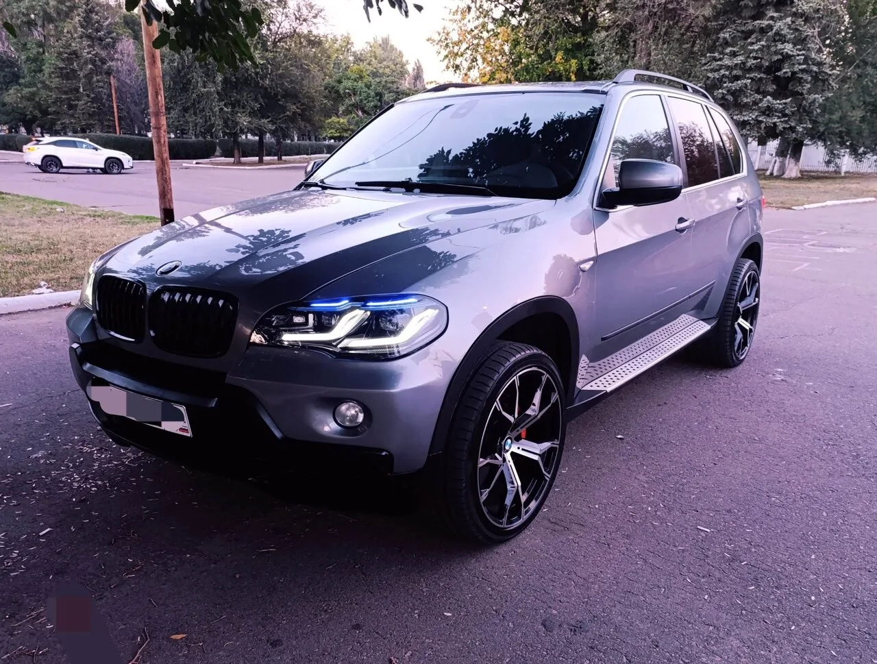 Продам свой БУМЕР 4'8 BMW X5 E 70. 355 лс .2008г пробег 275тыс. Два ключа. Автомобиль в...