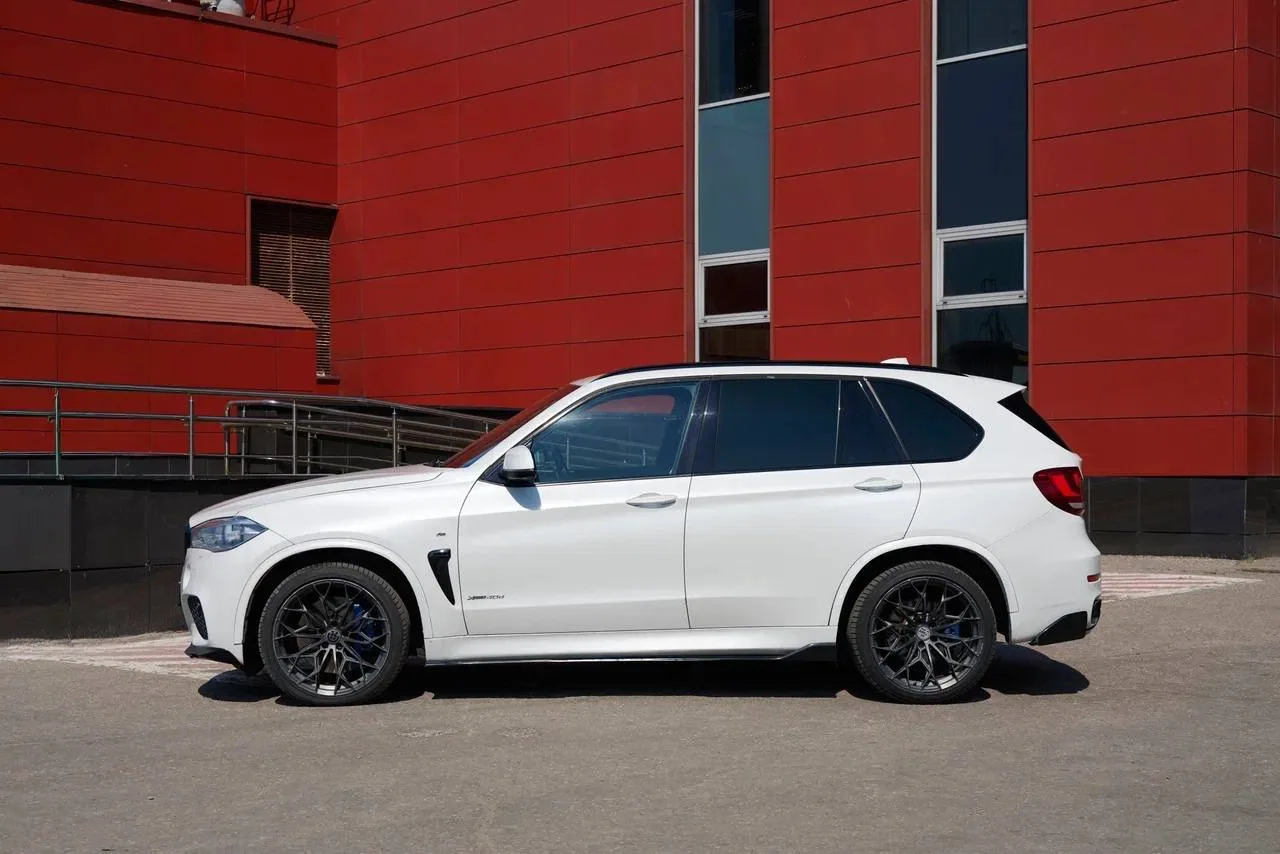 🚘BMW X5, 2015

🚀 Старт цены 2 300 000₽
💰 Ожидаемая сумма 2 600 000₽
🪙 Рыночная стоимость : ~2 90