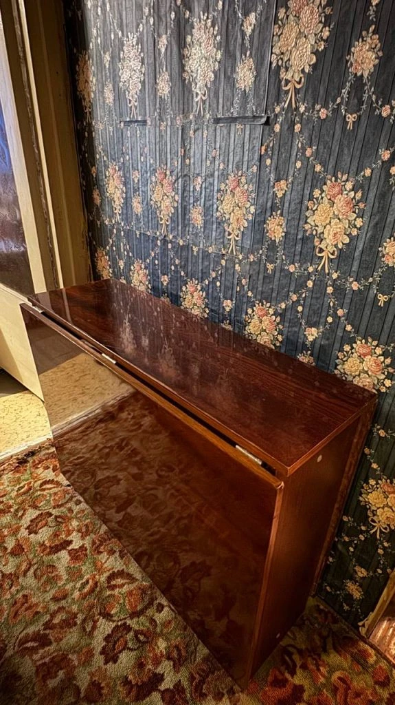 Стол-книжка
