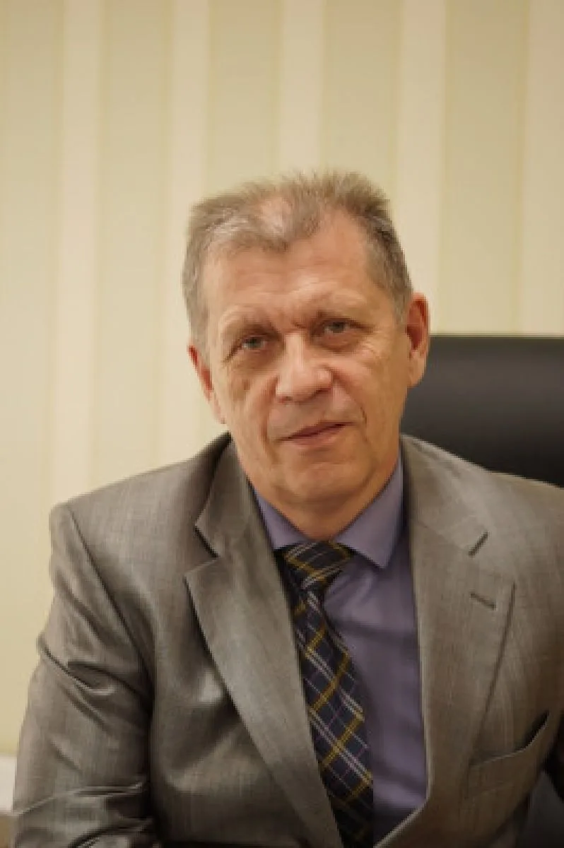 Во Владимире после скандала с ангиографом главврач 4‑й городской больницы Савинов написал заявление 