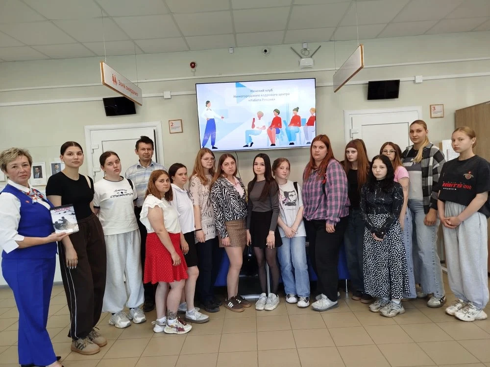 Женский клуб: заглянуть внутрь себя и в прошлое 🌸