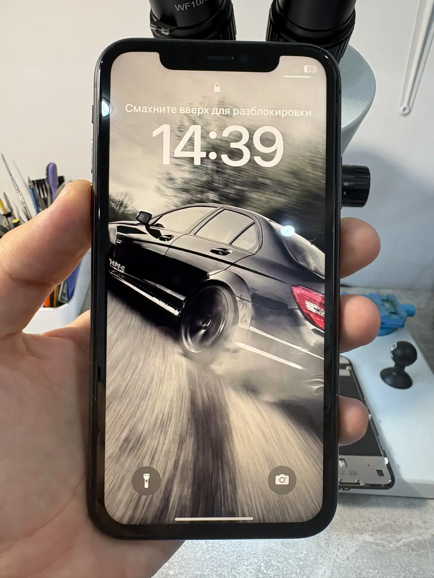Замена экрана iPhone 11
