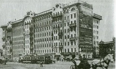 🏙️ В 1904 году Москва увидела настоящий «тучерез»