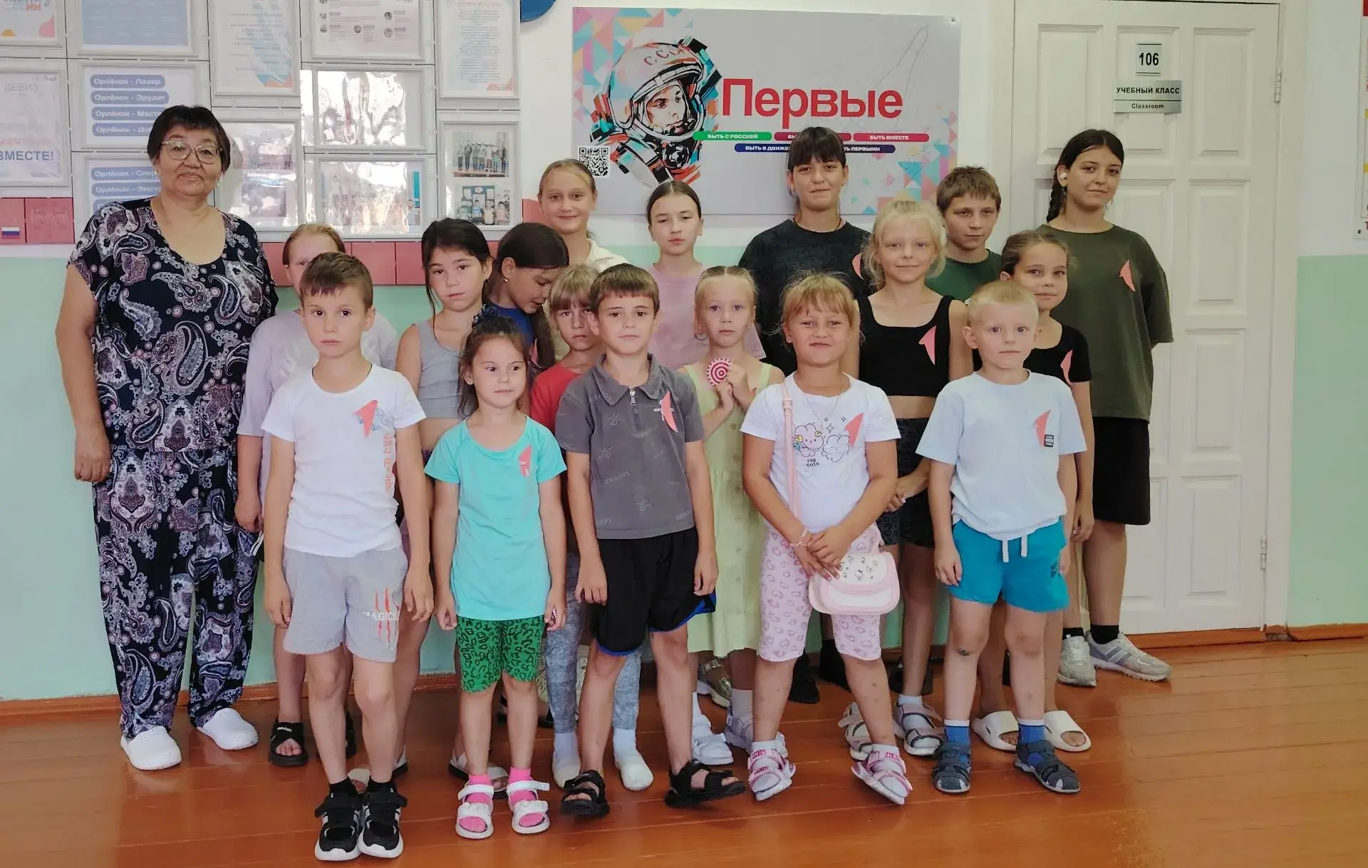 День Первых в лагере «Источник»! 🚀

Сегодня в нашем лагере при Полозаозерской СОШ было по-настоящем