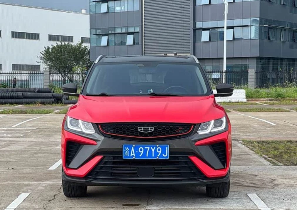 Geely Coolray
🗓️Год выпуска: 2021/12
🛣️Пробег: 52 000 км 
⛽Объем двигателя: 1.4T бензин 141лс🐎
🎨