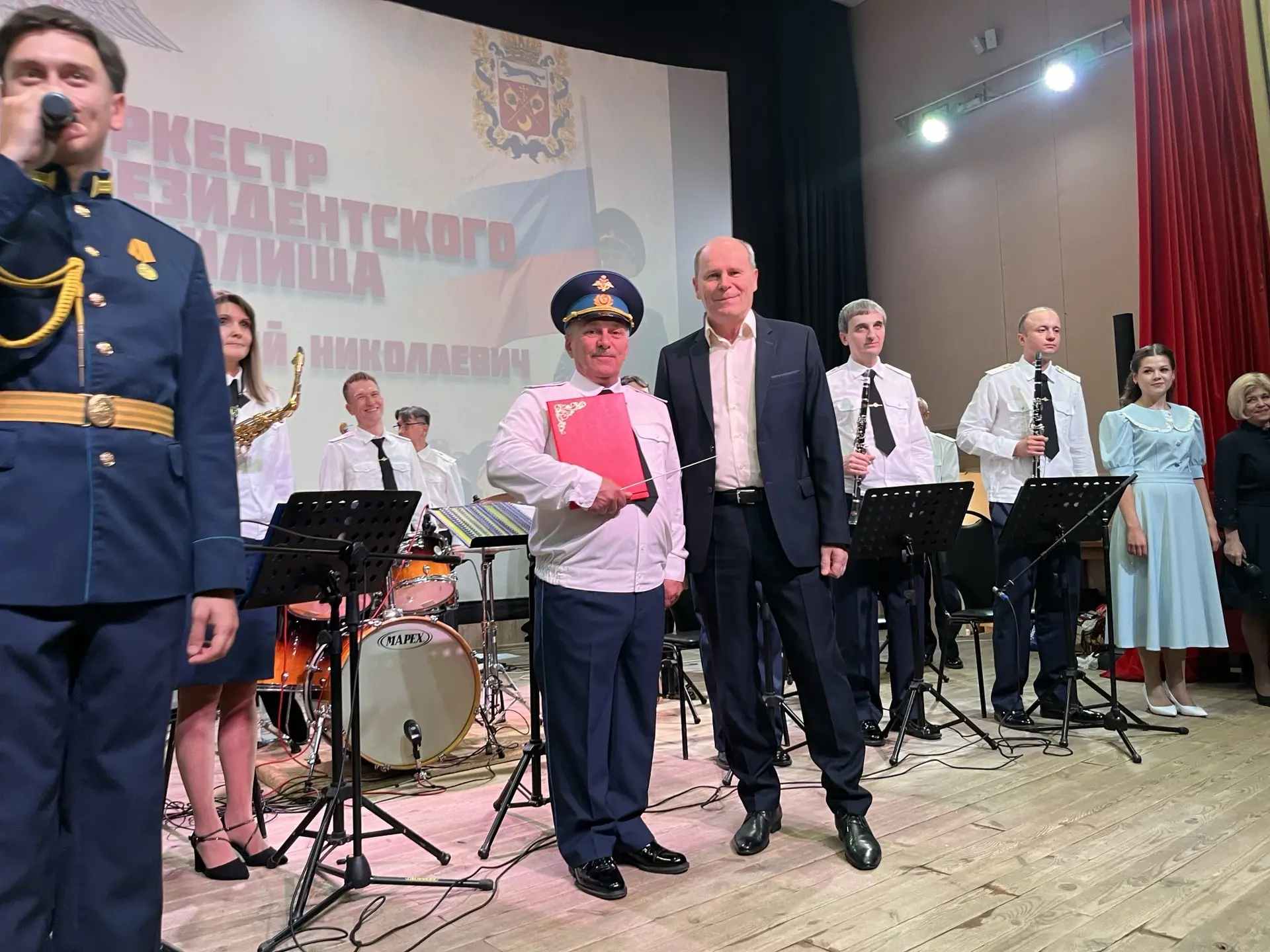 🎺🎶Друзья! Сегодня у нас особенный день. ЗАТО Комаровский посетили замечательные артис...