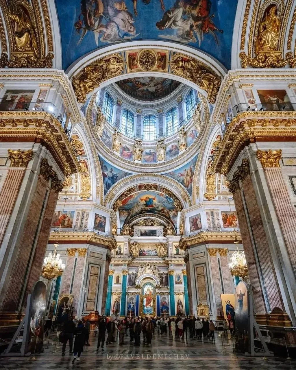 🏛️ Внутреннее убранство Исаакиевского собора