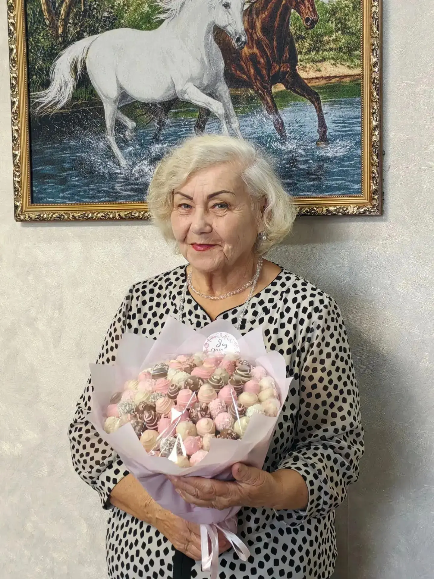 Ее история не про возраст, про внутреннюю силу, про умение быть нужной и про то, как лю...